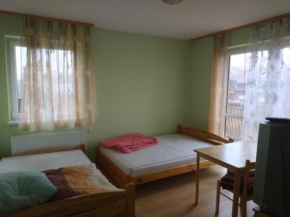 Hotel Pokoje u Bryksego Dursztyn Exteriér fotografie