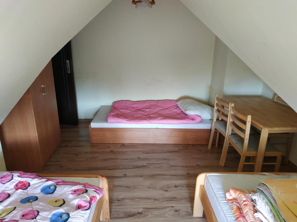 Hotel Pokoje u Bryksego Dursztyn Exteriér fotografie
