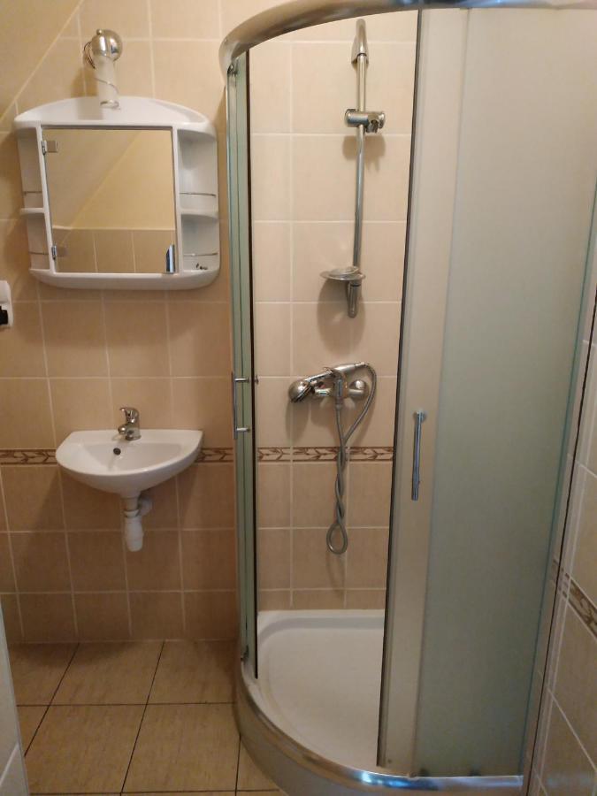 Hotel Pokoje u Bryksego Dursztyn Exteriér fotografie
